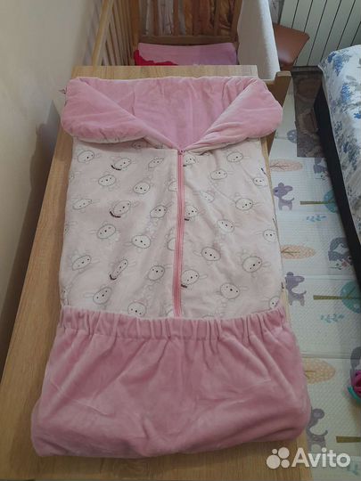 Комплект на выписку для девочки