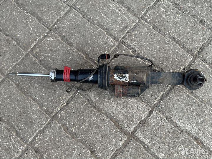 Амортизатор передний правый mercedes w221