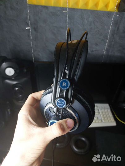 Наушники студийные