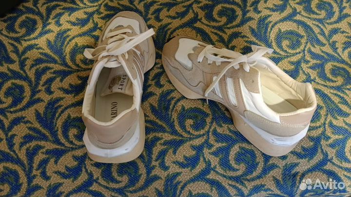 Кроссовки женские 39,5 размер