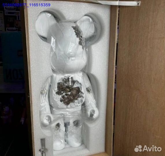 BearBrick 70 см “Crystal”MedicomToy (Арт.27792)