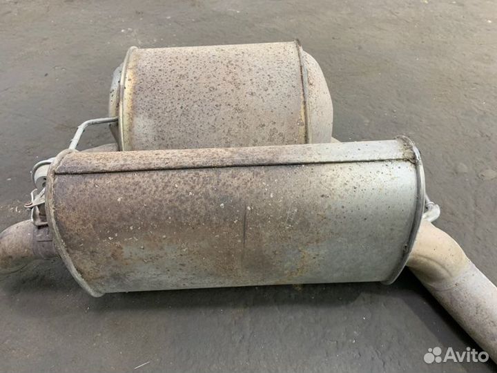 Глушитель Bmw 745 E65 N62B44 2004