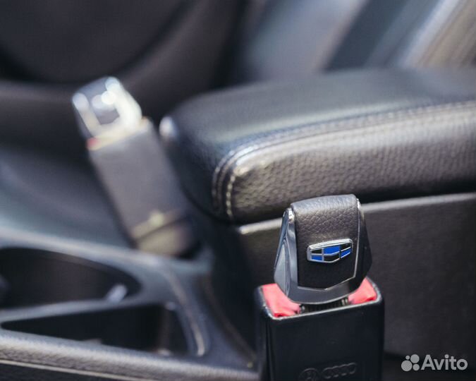 Заглушка ремня безопасности Geely