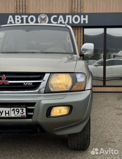 Mitsubishi Montero 3.5 AT, 2001, 300 000 км