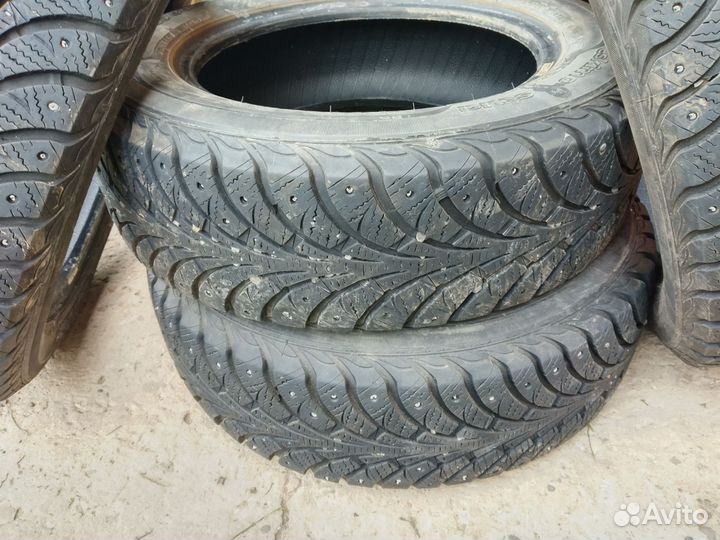 Sava Eskimo Stud 185/65 R15