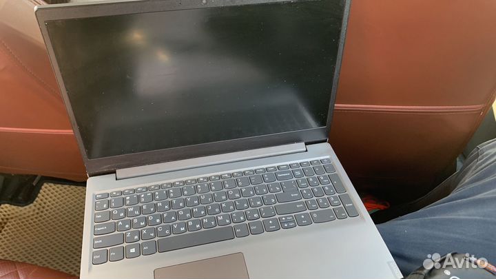 Lenovo ideapad s145