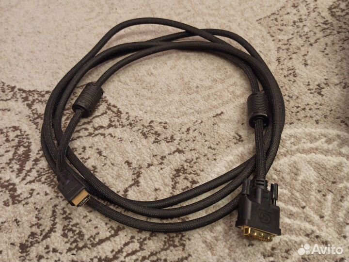 Кабель для компьютера