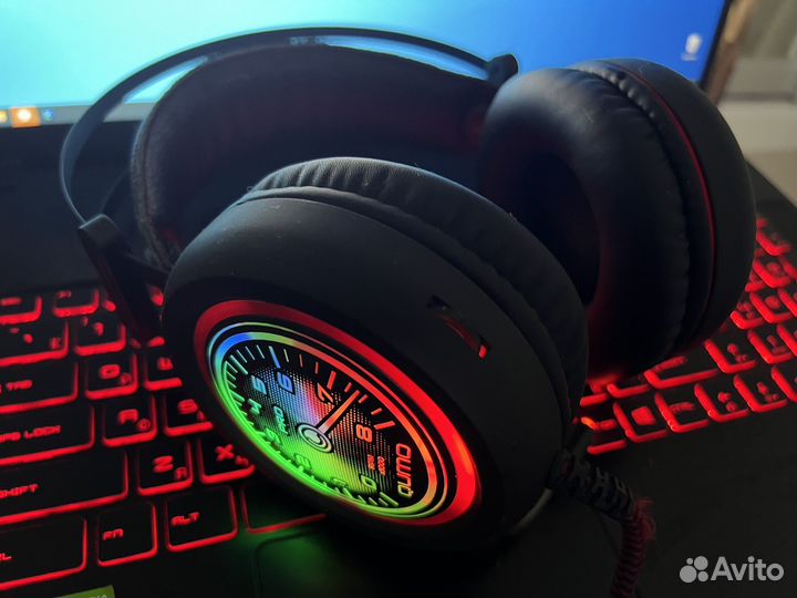 Игровые наушники с микрофоном