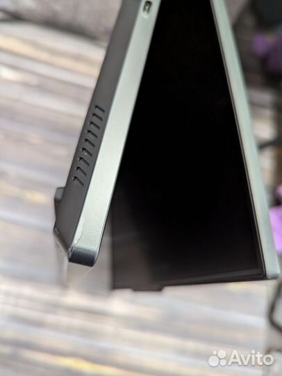 Lenovo legion 7 pro, 13900hx, 4090, 32gb, 4tb