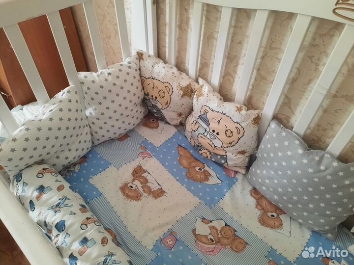 Комплект бортиков в кроватку