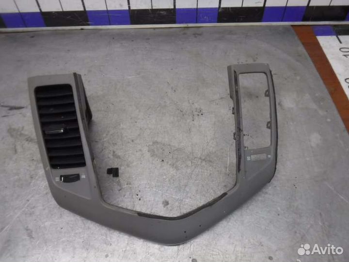 Накладка панели приборов Chevrolet Cruze F16D3