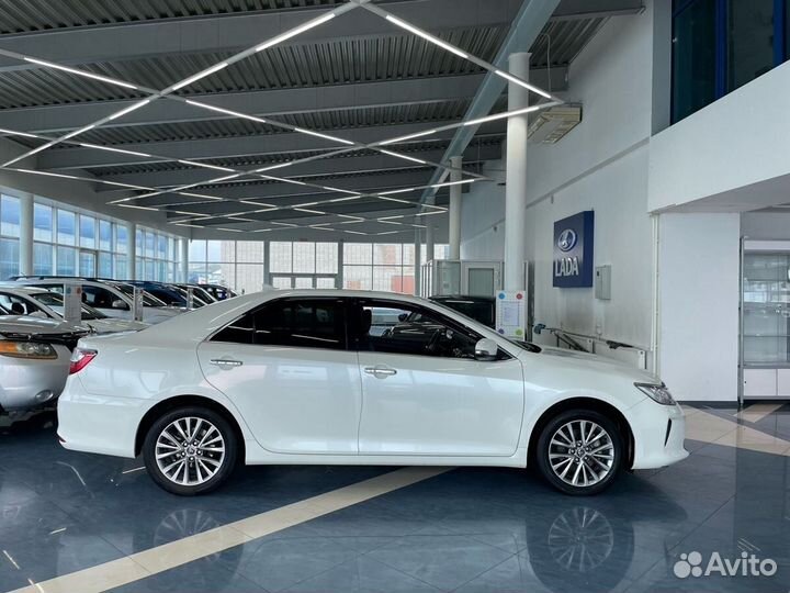 Toyota Camry 2.5 AT, 2016, 77 700 км