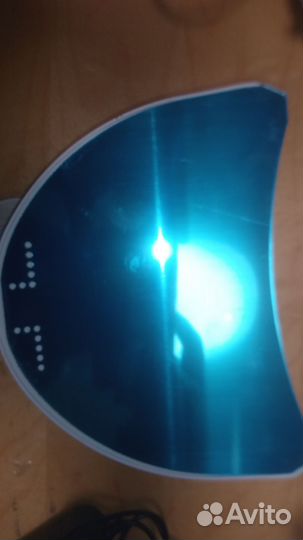 LED лампа для маникюра