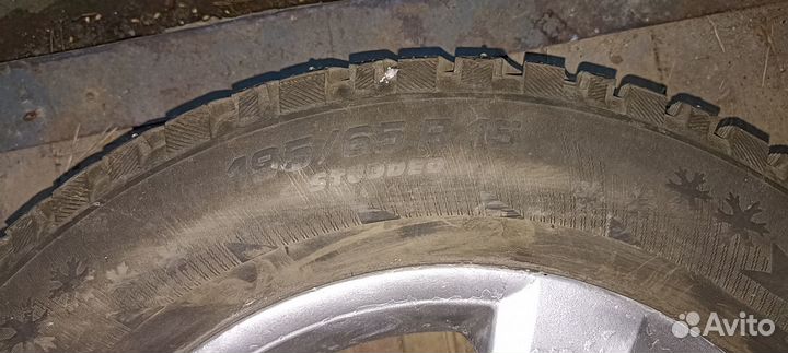 Michelin X-Ice North 3 65/95 R15