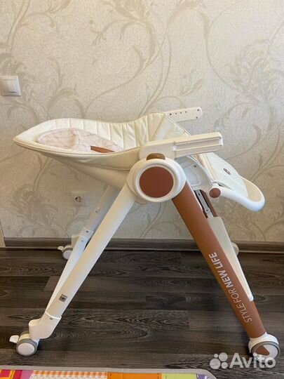 Стульчик для кормления happy baby berny v2
