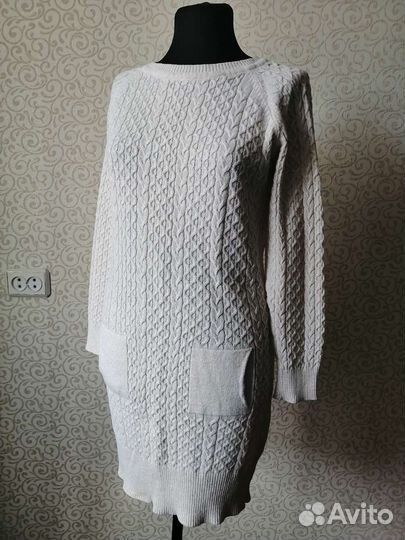 Вязаное платье