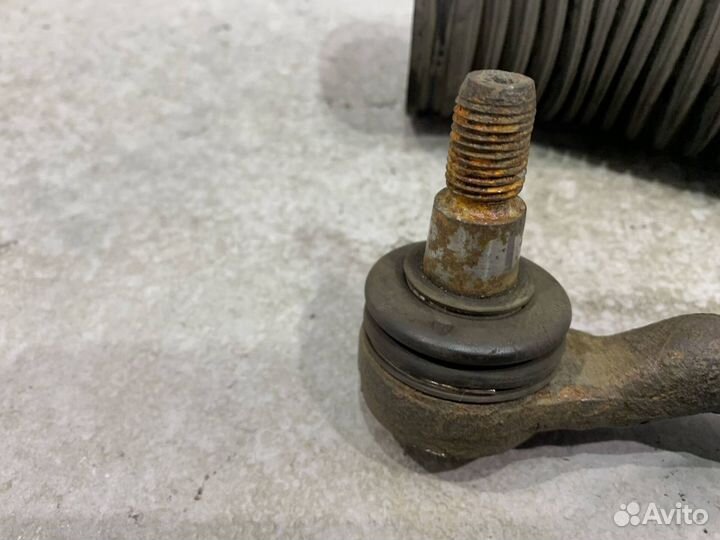 Рулевой наконечник Mercedes W211