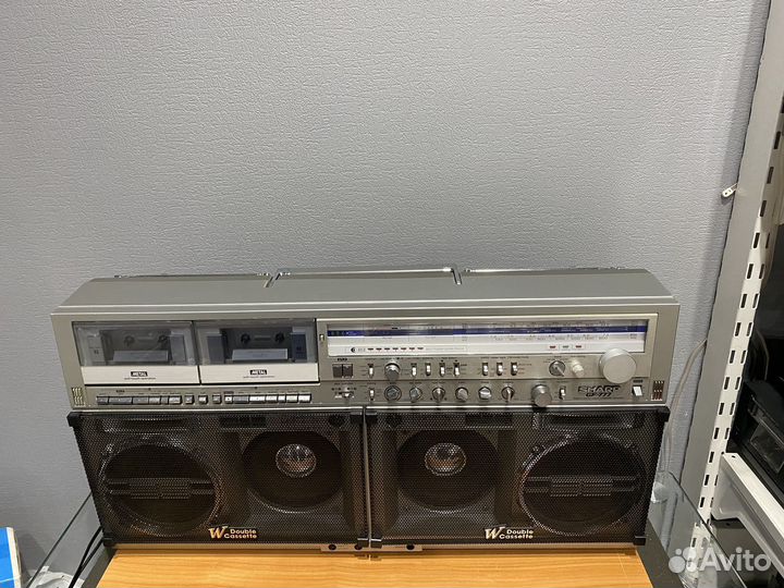 Sharp 777 super lux top excellent