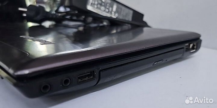 Ноутбук Lenovo IDeaPad Z575