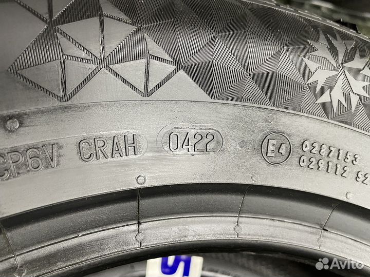 Continental ContiVikingContact 7 215/65 R16 102T