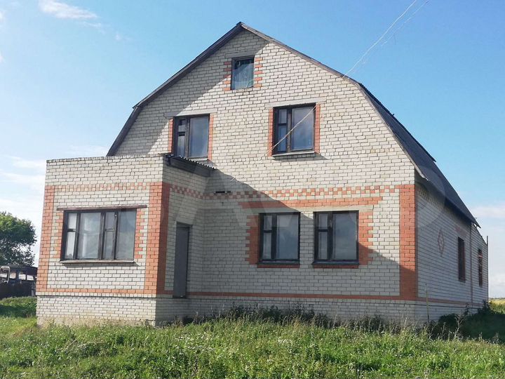 Дом 146 м² на участке 100 сот.