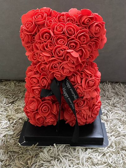 Мишка из роз