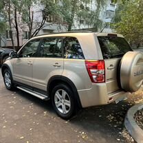 Suzuki Grand Vitara 2.0 AT, 2010, 152 100 км, с пробегом, цена 1 350 000 руб.