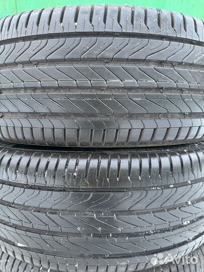 Continental UltraContact UC6 225/55 R19 99V