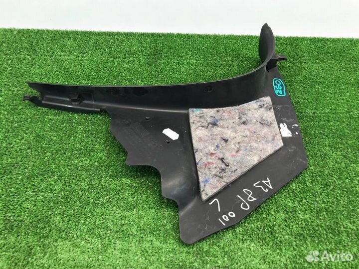 Накладка декоративная Audi A3 8P BZB 2007