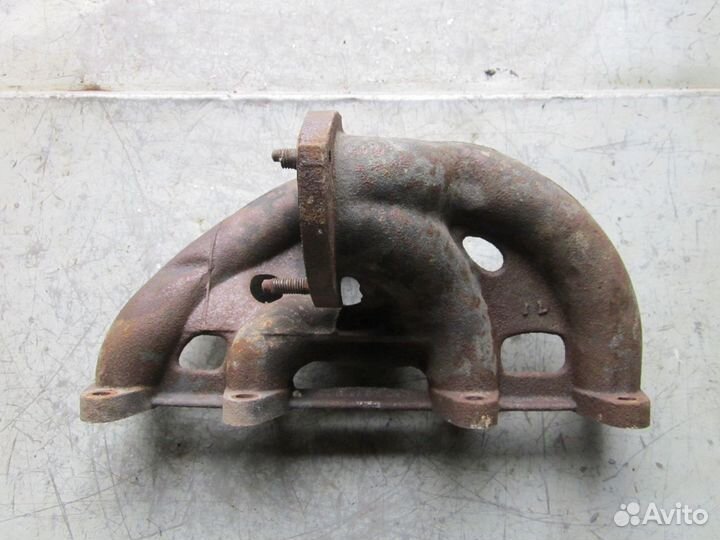 Коллектор выпускной Фольксваген Пассат Б5 2.0 AZM