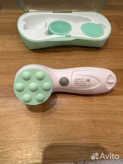 Массажер лица