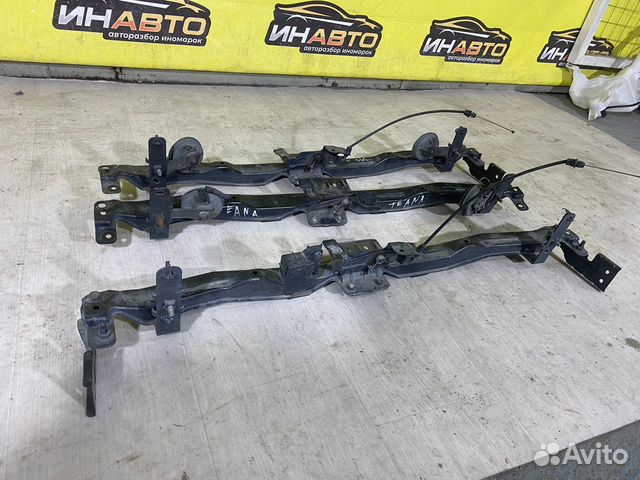 Nissan teana j32 верхняя планка телевизора