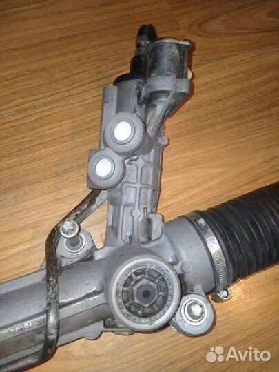 Рулевая рейка BMW E65 2002
