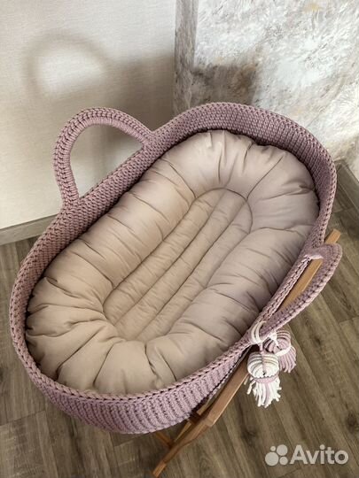 Люлька с подставкой-качалкой для малыша