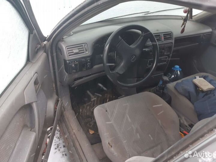 Опель Вектра А компрессор кондея, кпп и ходовка