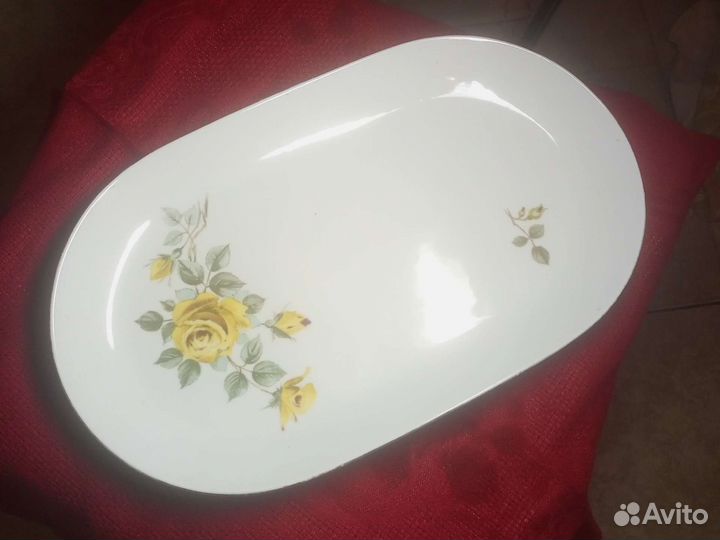 Блюдо большое овальное