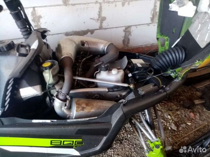 Снегоход Arctic cat