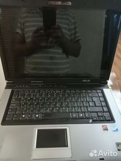 Ноутбук asus