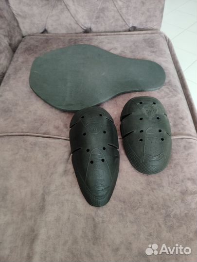 Комплект защиты в мотокуртку