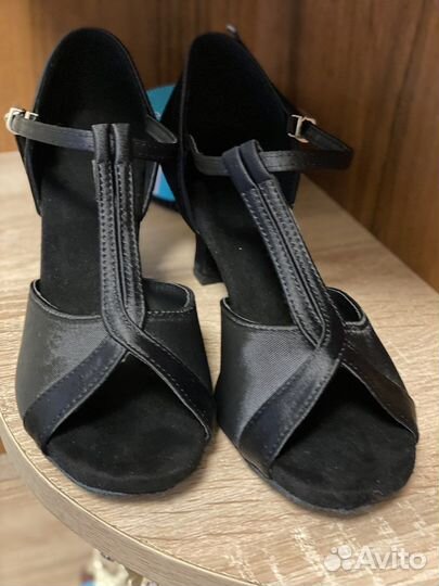 Босоножки для бальных танцев