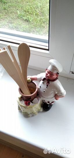 Статуэтка- повар, держатель для столовых приборов