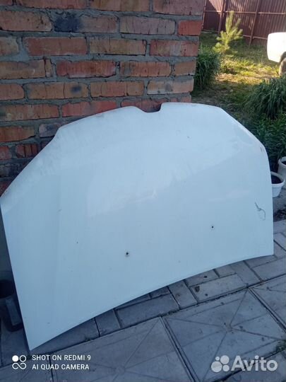 Капот Рено логан 2