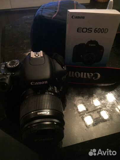Зеркальный фотоаппарат Canon eos 600D