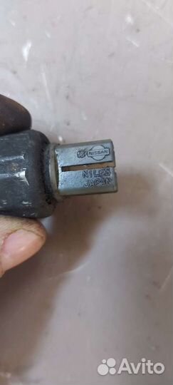Датчик давления масла Nissan Serena c23