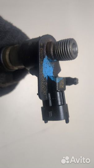 Форсунка топливная Citroen C-Crosser