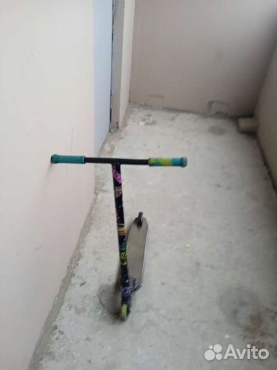 Трюковой самокат