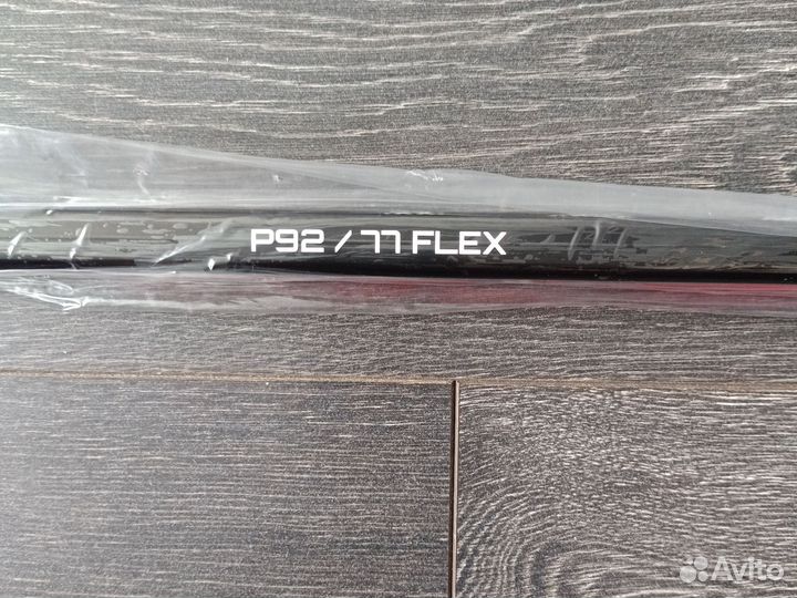 Клюшка хоккейная правый хват бауер