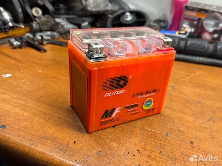 Аккумулятор мото YTX5L-BS 12v