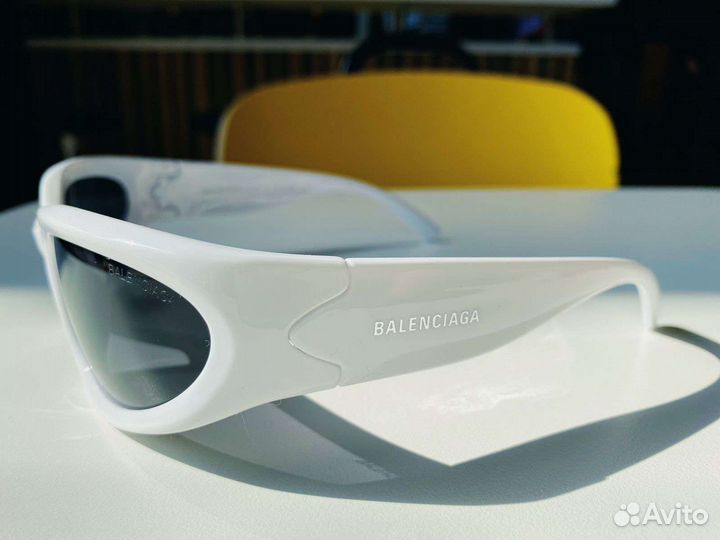 Очки Balenciaga Polaroid