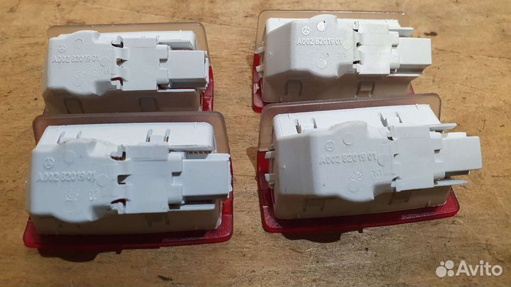 Плафон подсветки фонарь Mercedes-Benz W212